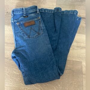 28x32 wrangler bell bottoms